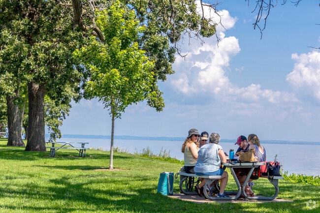 Sacred Heart residents enjoy relaxed lakeside picnics at nearby waterfront parks.