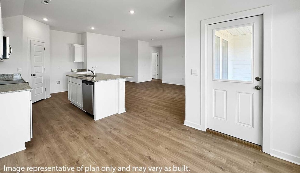 541 Mac St, Prairie Grove, AR 72753 - photo 1