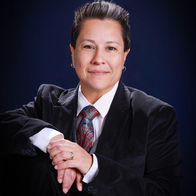 Agent Photo