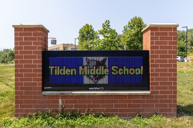 Tiden Middle School Sign