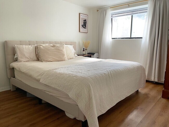 30 Kinross Rd unit 2, Brighton, MA 02135 - photo 4