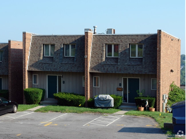 Briarcliff Estates, Syracuse, NY 13224 - photo 5