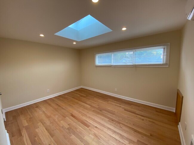 1205 N Harlem Ave unit 1, Oak Park, IL 60302 - photo 5