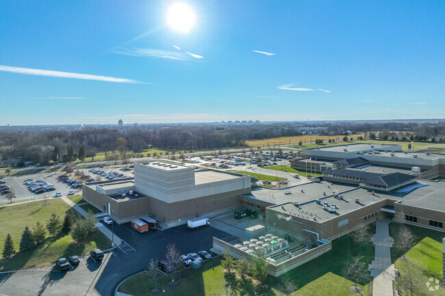 Dekalb High School is apart of the 428 school district.