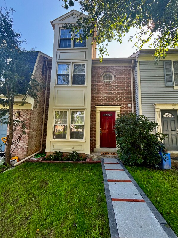 5 Hawk Run Ct, Gaithersburg, MD 20886