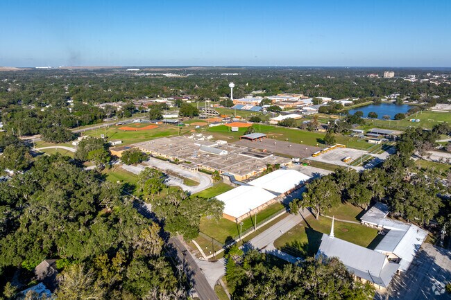 Compass Middle Charter School is a charter school located in Bartow, FL.