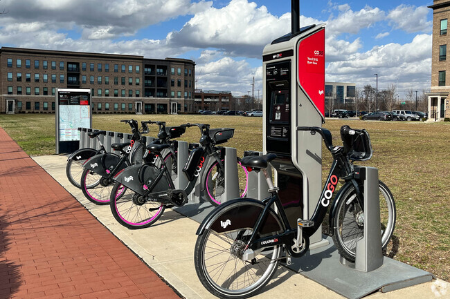 There are two CoGo bike rental spots in the Grandview Heights area.