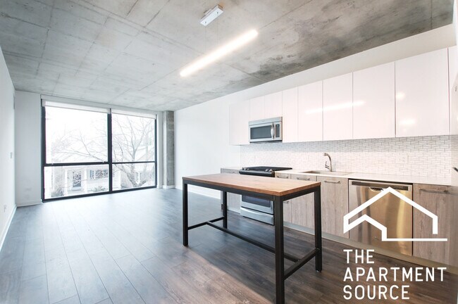 1722 W Roscoe St unit 507, Chicago, IL 60657 - photo 3