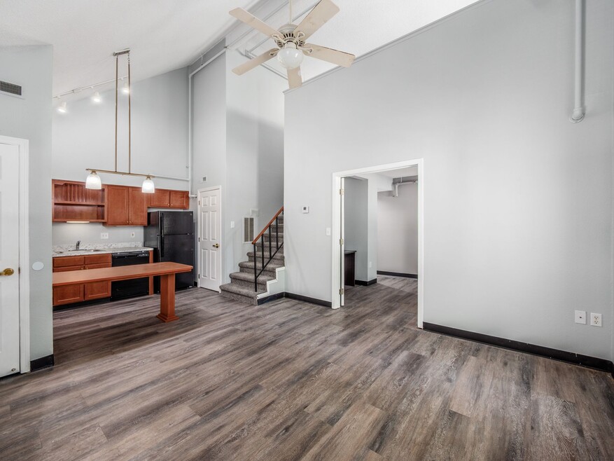 Revi Columbus East, Columbus, OH 43232 - photo 1