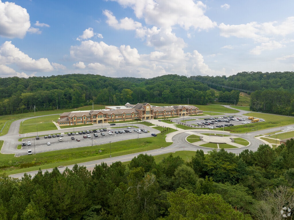 Saddle Ridge Elementary And Middle School located at 9858 US Hwy 27, Rock Spring, GA.