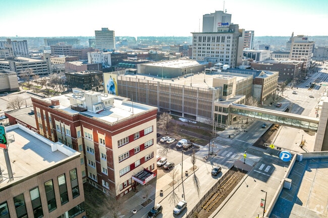 Pullman Lofts - Downtown Cedar Rapids.  Parking and Utilities Included!, Cedar Rapids, IA 52401 - photo 6
