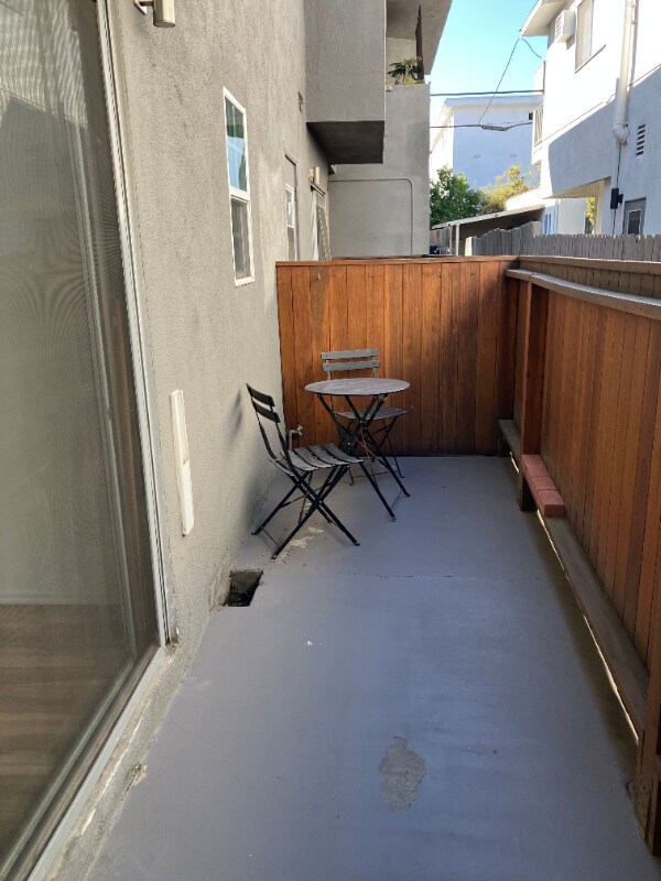11707 Kiowa Ave unit 4, Los Angeles, CA 90049 - photo 7