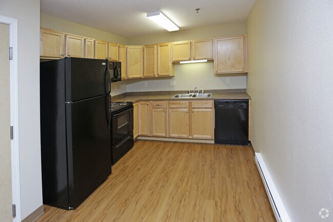 Campus Place Apartments, Grand Forks, ND 58203 - photo 2