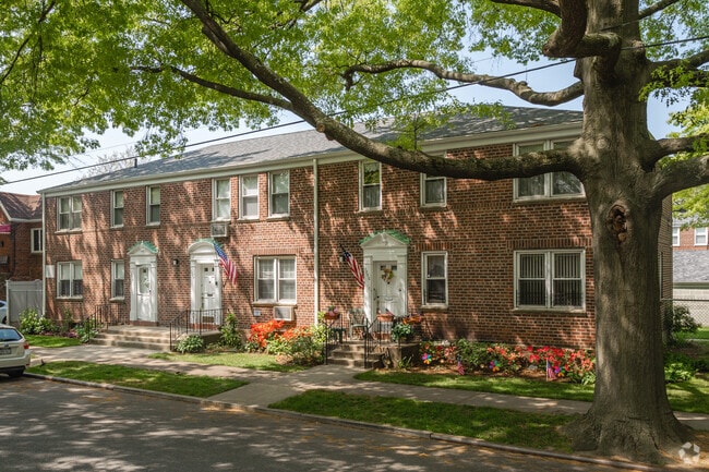 Federal-style brick low rise buildings are an option for living in Mill Basin in Brooklyn, NY.