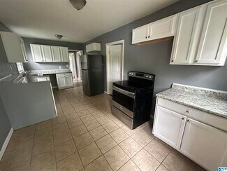 118 3rd Ave SW, Birmingham, AL 35211