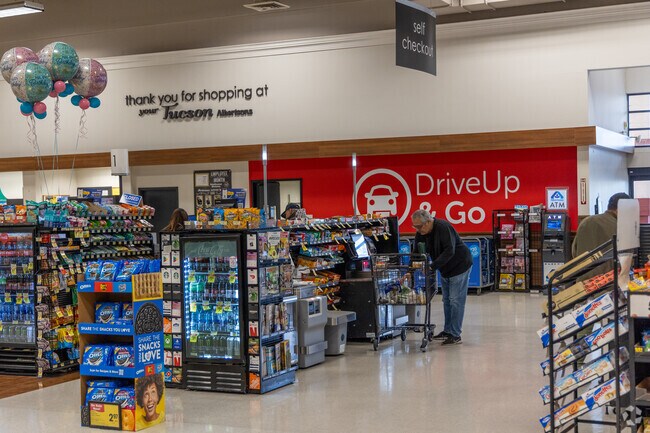 Starr Pass residents can utilize Albertson's for all their grocery needs.