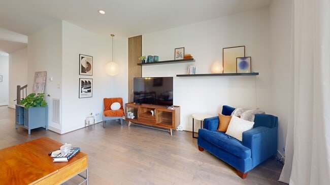 449 W 25th St unit D, Houston, TX 77008 - photo 2