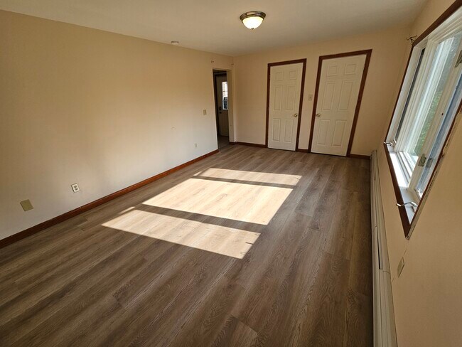 10 Mountain View Blvd unit 1-B, South Burlington, VT 05403 - photo 4