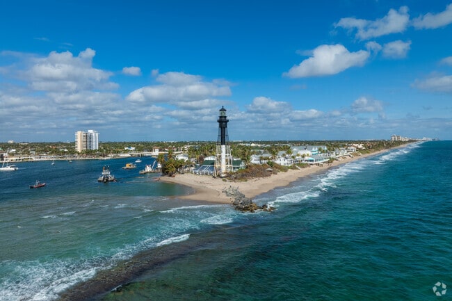 Discover the iconic Hillsboro Lighthouse near Deerfield Beach.