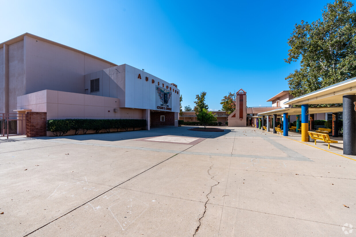 San Fernando Senior High School, San Fernando CA Rankings & Reviews -  Homes.com