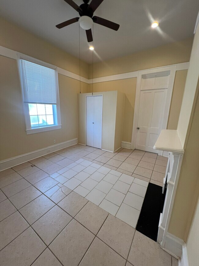 1911 Lapeyrouse St, New Orleans, LA 70116 - photo 6