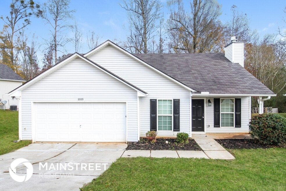 1010 Overlook Dr, Madison, GA 30650 - photo 1