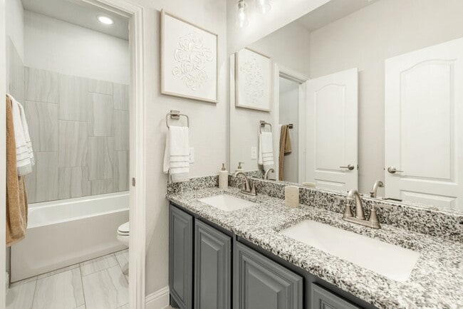 929 Eisley Dr unit 36579943, Desoto, TX 75115 - photo 7