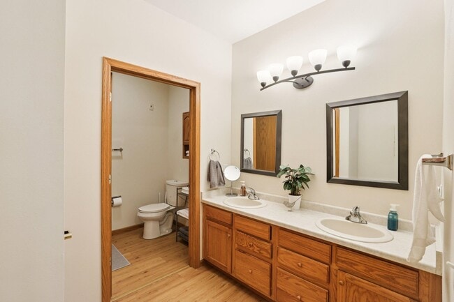 Junction Point unit 225, Madison, WI 53717 - photo 6