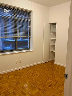 20 Maiden Ln unit 17, New York, NY 10038 - photo 5
