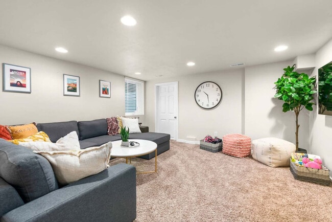 2978 S Imperial St unit ID1249881P, Salt Lake City, UT 84106 - photo 6