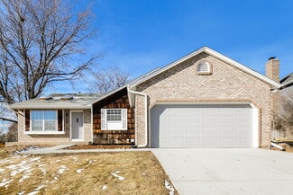 19401 E Navarro Dr, Aurora, CO 80013