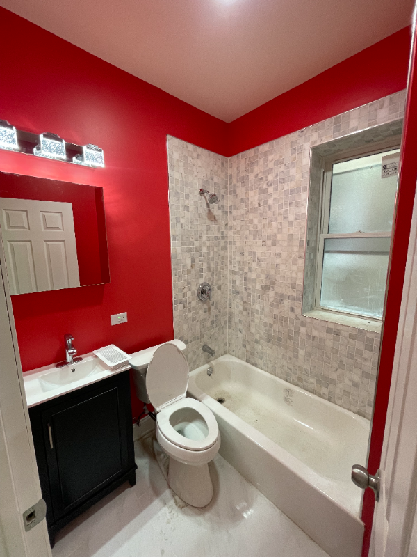 3441 W Harrison St Unit 2, Chicago, IL 60624