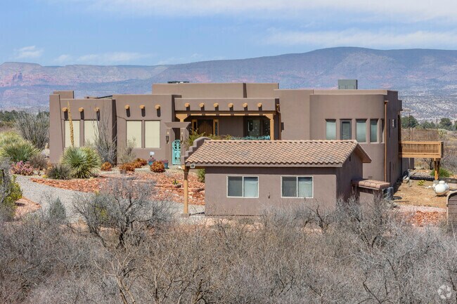 Homes Verde Village have amazing views of the mountains and bluffs in the area.