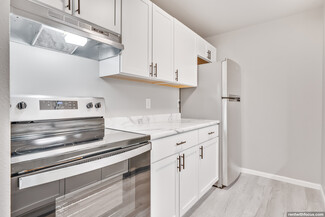 100 W Walnut St, Green Bay, WI 54303
