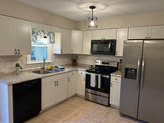 225 Huckleberry Rd Unit 6, Bluff City, TN 37618