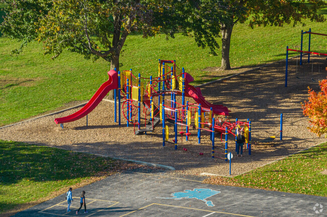 Highlands Elementary School has a well maintained play set for kids to enjoy anytime.