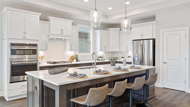 7045 Shenandoah St, Zionsville, IN 46077 - photo 5