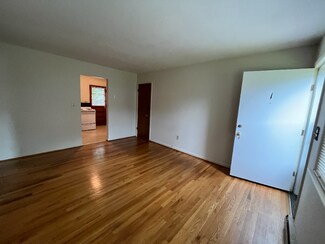 437 Betsy Bell Rd Unit C 4, Staunton, VA 24401