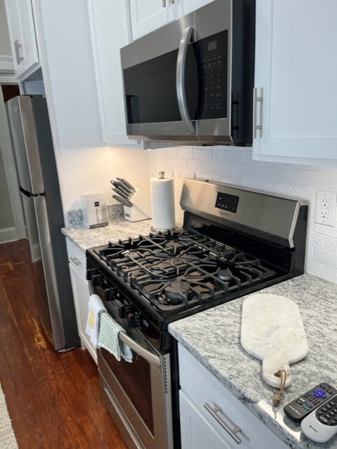 193 N Limestone Unit 193 N Limestone Apt 3, Lexington, KY 40507