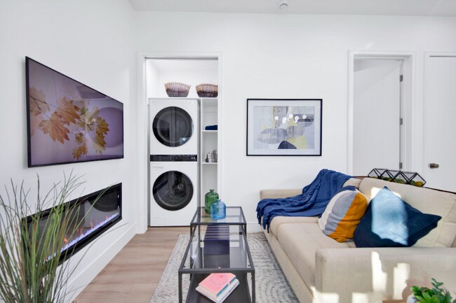 2354 E Poppy St, Long Beach, CA 90805 - photo 5