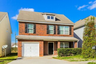 1876 Simmons Ln, Hampton, GA 30228