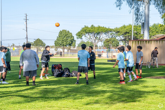 There are many sports teams that use Rudolph Beck Memorial Park.