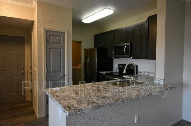 Red Rox Villas, Phoenix, AZ 85008 - photo 4