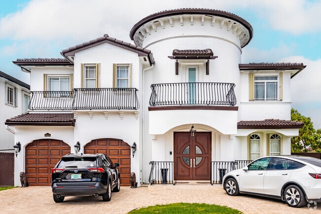 Spanish Revival homes are popular in West Kendall.