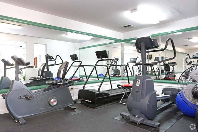 The Villa Monte Apartments, Mountain View, CA 94040 - photo 5