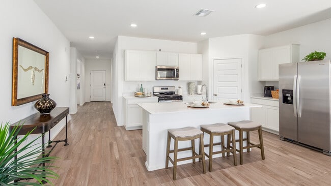 1063 S Chatfield Ave, Vail, AZ 85641 - photo 2