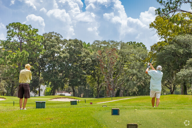 In Citrus Hills a day of golf is always on the calendar.