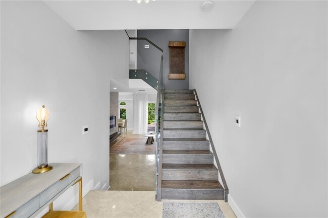 3015 NE 208th St, Miami, FL 33180 - photo 3