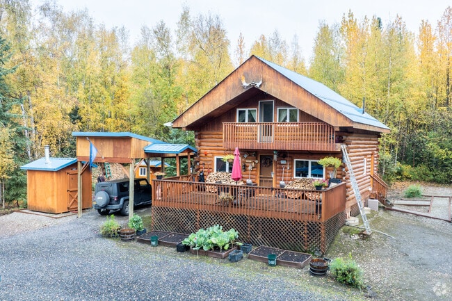 Two Rivers homes include cabins of varying sizes, including some two-story cabins.