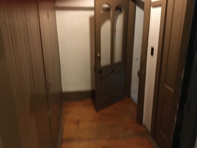 30 1/2 Public Square, Medina, OH 44256 - photo 6